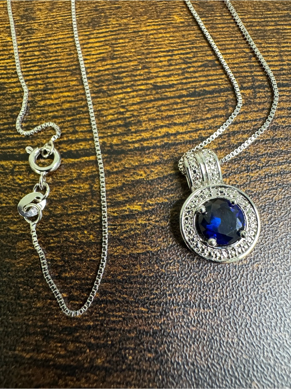 BR KRN Blue Crystal Halo Pendant Necklace - Classic Elegance